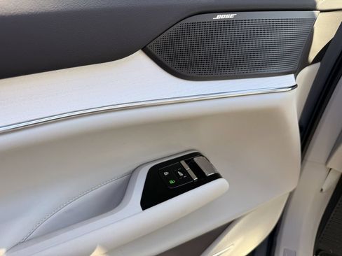 New 2025 Volvo EX90 Ultra AWD/4WD image 15