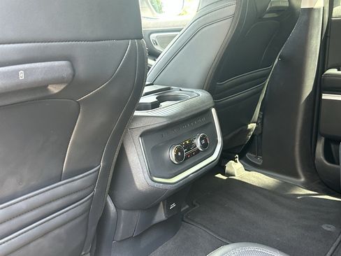 Used 2025 Ford Expedition Max Platinum AWD/4WD image 50