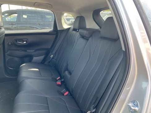 Used 2025 Acura ADX AWD image 3