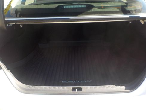 Used 2023 Toyota Camry LE image 13