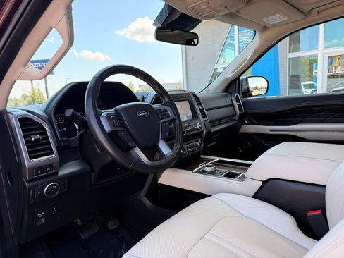 Used 2020 Ford Expedition Platinum image 14