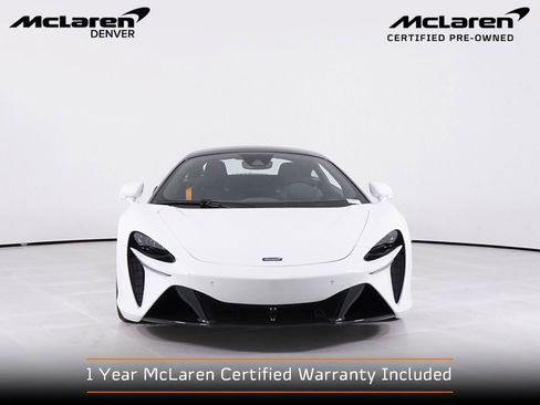 Used 2023 McLaren Artura RWD image 11