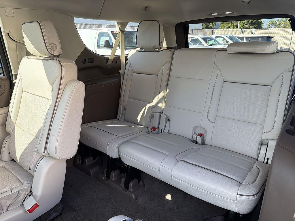 Used 2023 GMC Yukon XL Denali w/ LPO, Floor Liner Package AWD/4WD image 43
