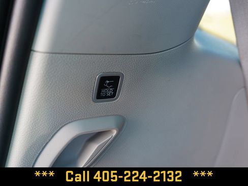 Used 2024 Jeep Wagoneer Series II w/ Flexible Seating Group RWD image 27