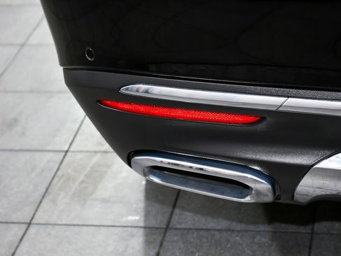 Used 2023 Mercedes-Benz GLS 450 4MATIC image 98