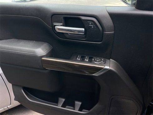 Used 2021 Chevrolet Silverado 1500 LT image 20