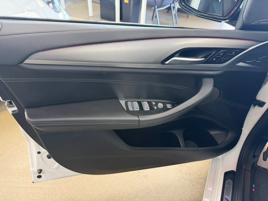 Used 2021 BMW X4 M40i w/ Executive Package AWD/4WD image 28