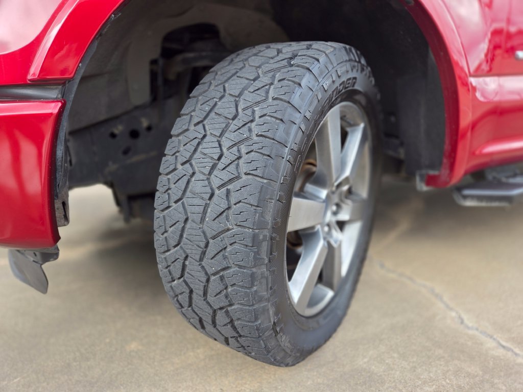Used 2015 Ford F150 Lariat AWD/4WD image 32