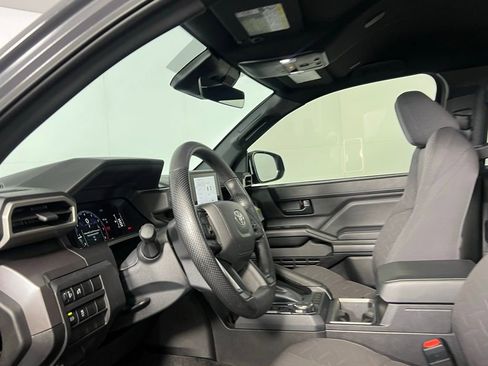 Used 2025 Toyota Tacoma SR5 image 20