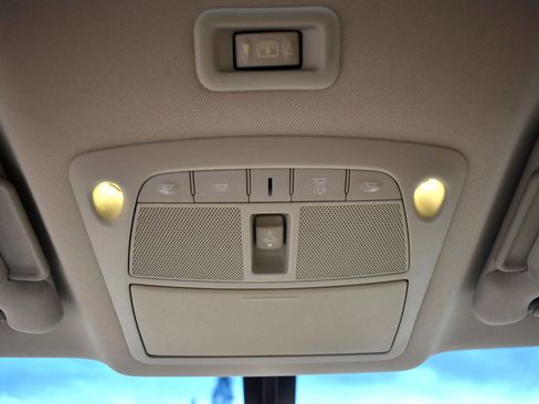 Used 2015 Nissan Pathfinder SL w/ SL Premium Package image 33