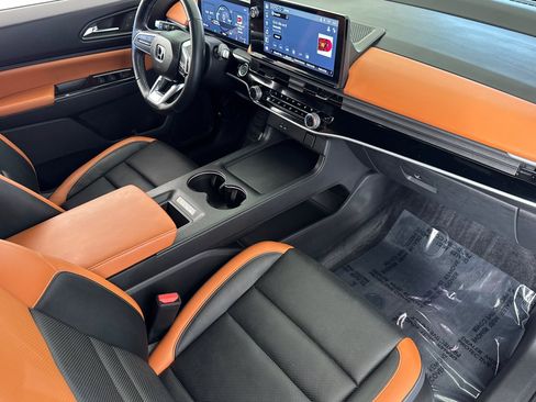 Certified 2024 Honda Prologue Elite image 36