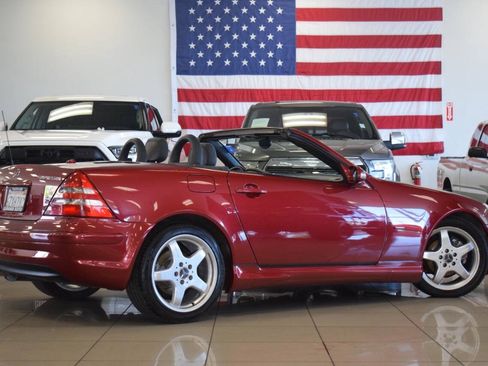 Used 2004 Mercedes-Benz SLK 230 image 40