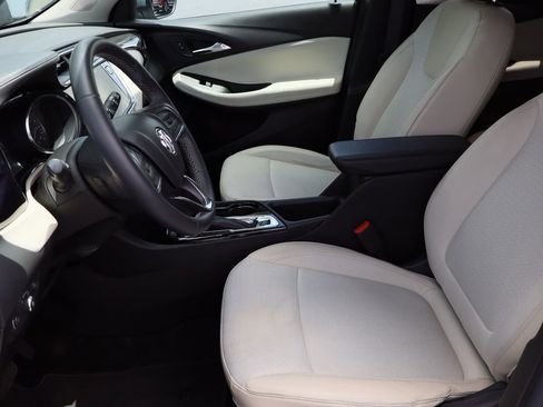Used 2023 Buick Encore GX Preferred w/ Cold Weather Comfort Package FWD image 22