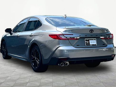 Used 2026 Toyota Camry SE w/ Convenience Package FWD image 12