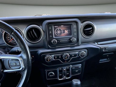 Used 2020 Jeep Gladiator Sport w/ Quick Order Package 24S AWD/4WD image 10