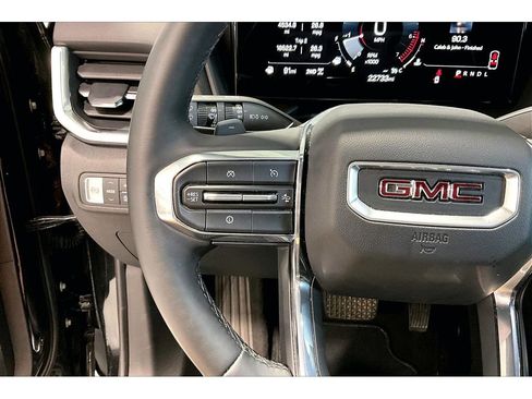 Used 2026 GMC Terrain Elevation AWD/4WD image 20