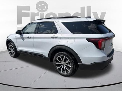 New 2026 Ford Explorer ST-Line AWD/4WD image 4