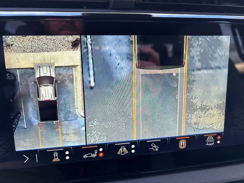 New 2026 GMC Sierra 2500 AT4 w/ AT4 Premium Plus Package image 30