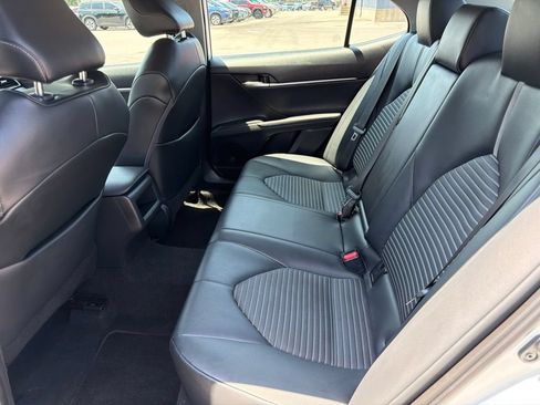 Used 2023 Toyota Camry SE FWD image 12