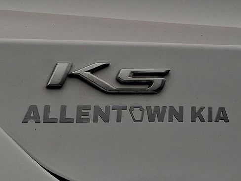 Used 2022 Kia K5 LXS image 30