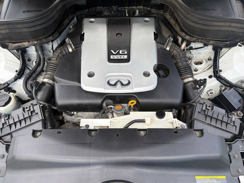 Used 2017 INFINITI QX50 2WD w/ Premium Package image 25