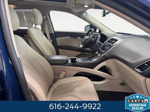 Used 2019 Lincoln Nautilus Reserve w/ Class II Trailer Tow Package AWD/4WD image 4