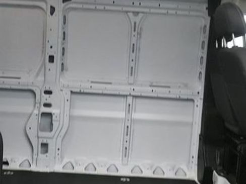 Used 2025 RAM ProMaster 2500 w/ Convenience Group image 11