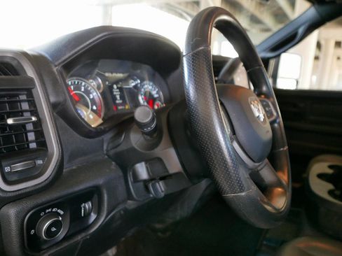 Used 2023 RAM 2500 Tradesman w/ Chrome Appearance Group image 12