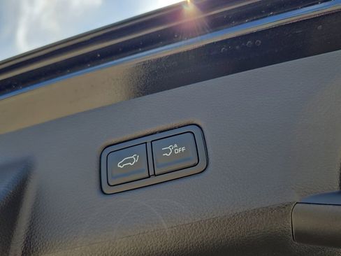 New 2026 Kia Carnival SX Prestige FWD image 11