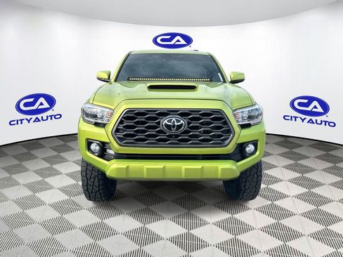 Used 2023 Toyota Tacoma TRD Sport w/ Advanced Technology Package AWD/4WD image 10