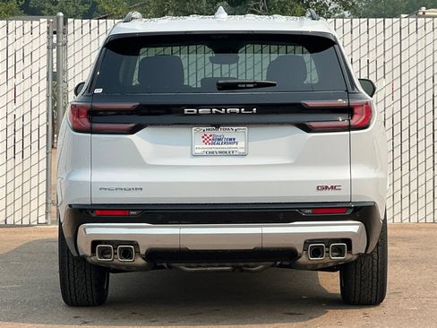 New 2026 GMC Acadia Denali w/ Super Cruise Package FWD image 5
