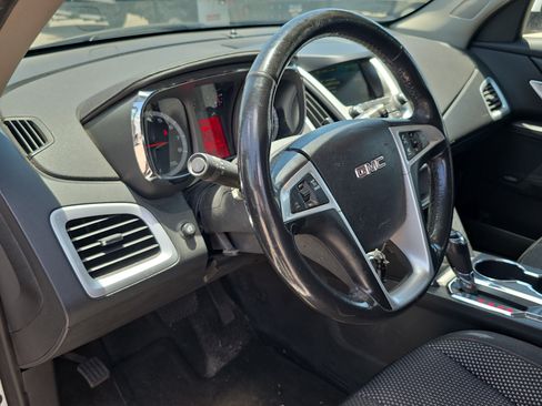 Used 2017 GMC Terrain SLE FWD image 24
