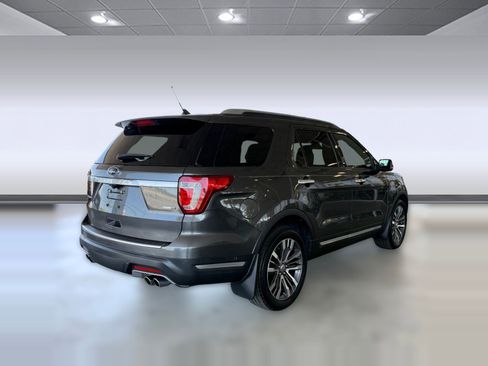 Used 2018 Ford Explorer Platinum AWD/4WD image 9