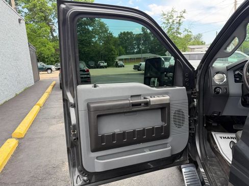 Used 2015 Ford F350 XLT w/ XTR Plus Package AWD/4WD image 13