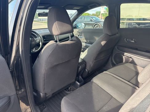 Used 2021 Honda HR-V Sport image 32