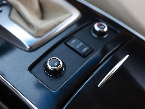 Used 2012 INFINITI FX35 2WD w/ Premium Pkg image 38