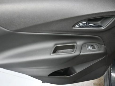 Used 2019 Chevrolet Equinox LT image 19