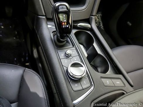 Certified 2024 Cadillac XT6 Premium Luxury w/ LPO, Floor Liner Package image 19