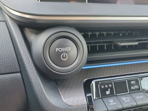 Certified 2024 Toyota Prius XLE AWD/4WD image 23