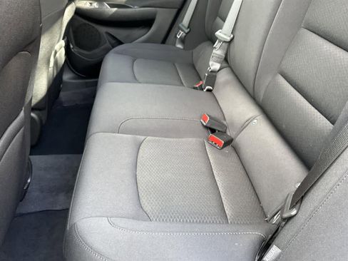 Used 2022 Chevrolet Malibu LS image 14