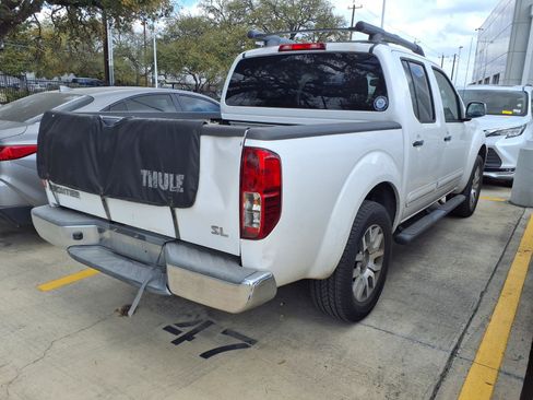 Used 2012 Nissan Frontier SL image 4