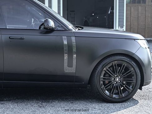 Used 2023 Land Rover Range Rover SE AWD/4WD image 11