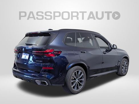 Certified 2024 BMW X5 xDrive40i w/ M Sport Package image 7