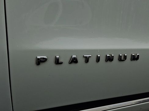 Certified 2023 Ford Expedition Max Platinum image 34