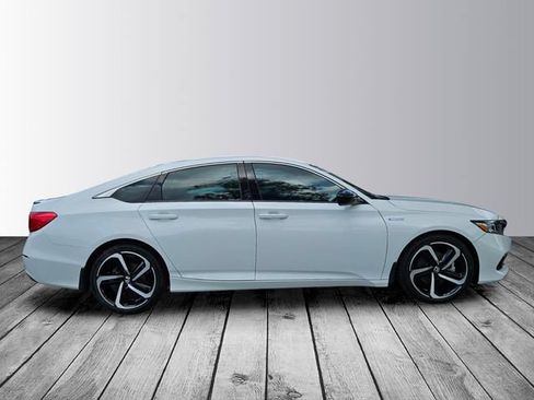 Used 2022 Honda Accord Sport image 6