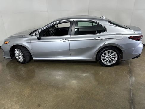 Used 2022 Toyota Camry LE w/ Cold Weather Package image 21