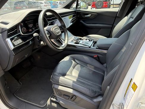 Used 2025 Audi Q7 3.0T Premium Plus AWD/4WD image 23