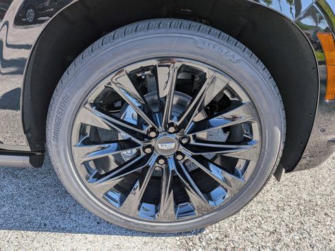 New 2026 Cadillac Escalade Platinum Sport w/ LPO, ONYX Package AWD/4WD image 12