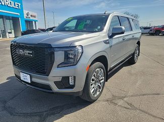 Used 2023 GMC Yukon XL Denali Ultimate AWD/4WD video 1