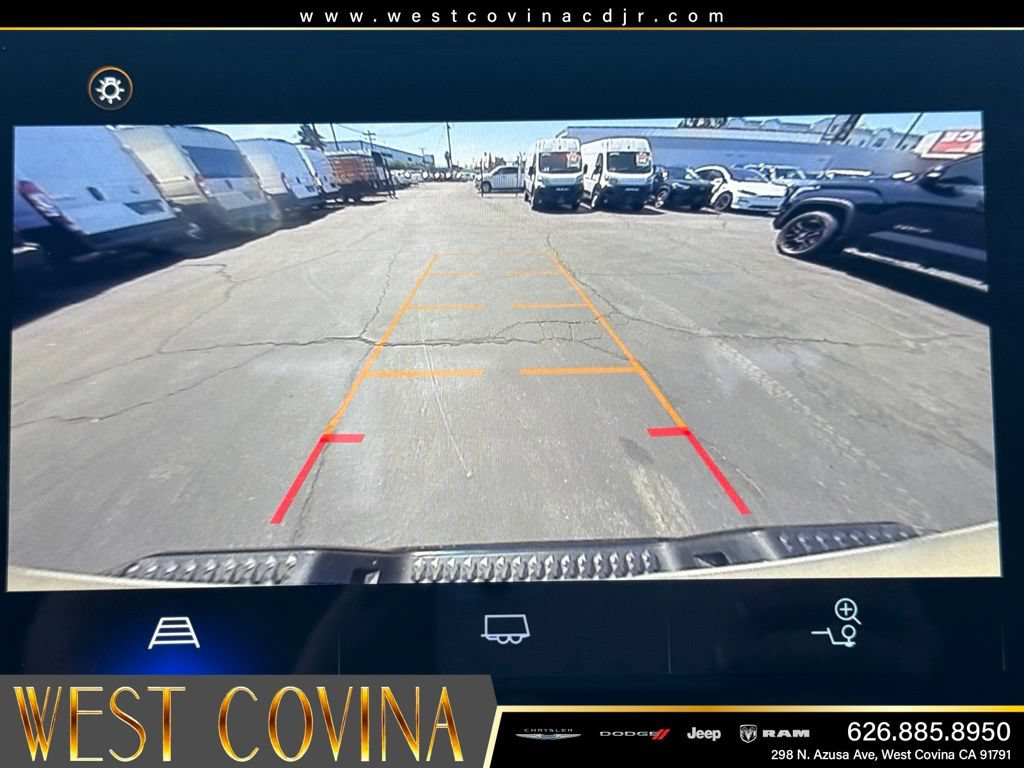 Used 2024 Chevrolet Colorado ZR2 AWD/4WD image 25